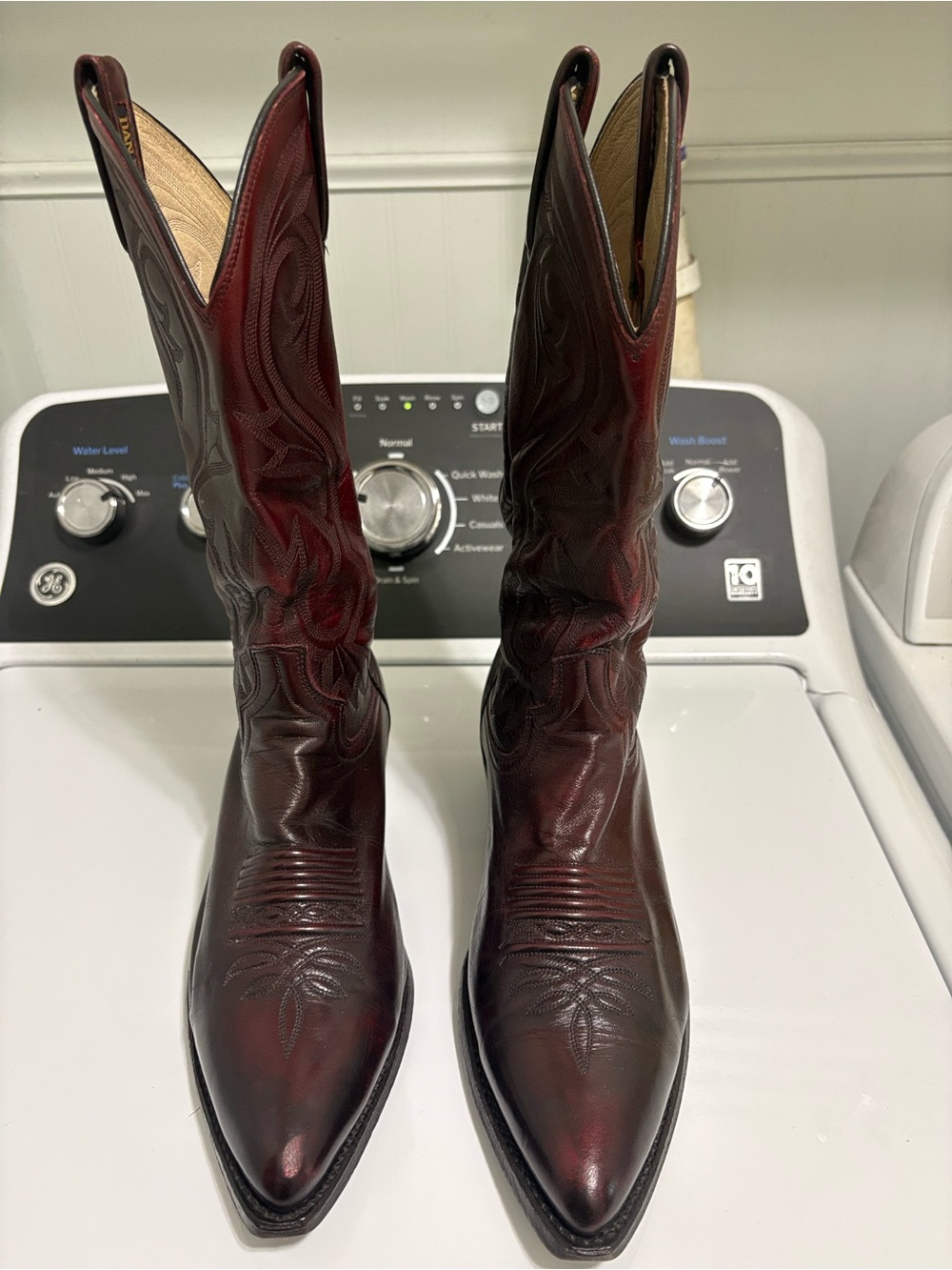 Vintage Dan Post P2579 Burgundy Leather Cowboy Boots Men's 8.5D Made in USA